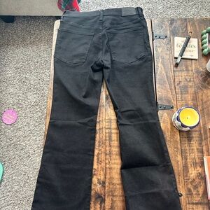 Madewell Kick Out Crop Jeans (hits at ankle)